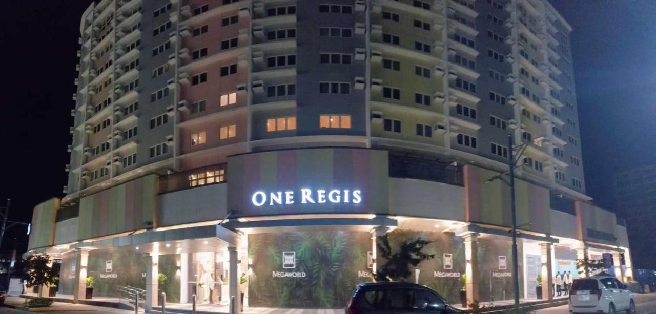 1Br With Extra Room At One Regis- Megaworld 바콜로드 외부 사진