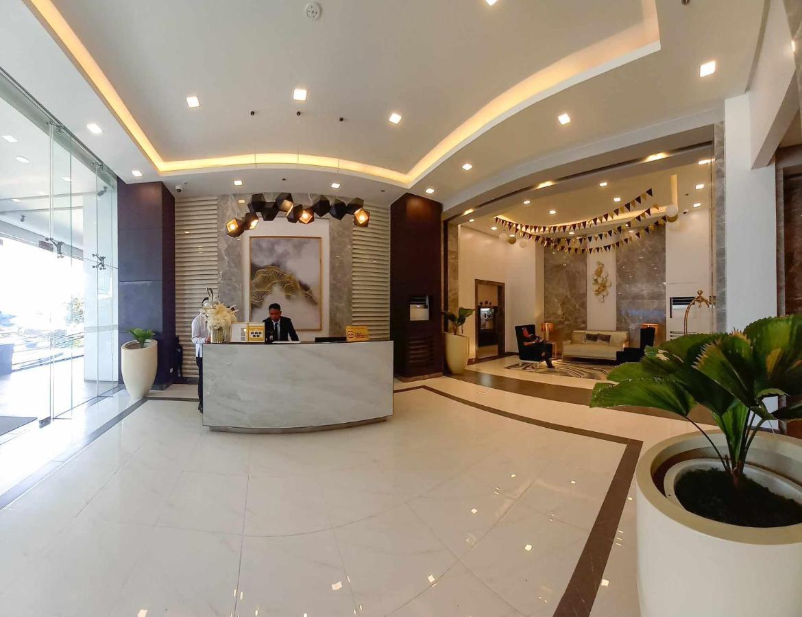 1Br With Extra Room At One Regis- Megaworld 바콜로드 외부 사진