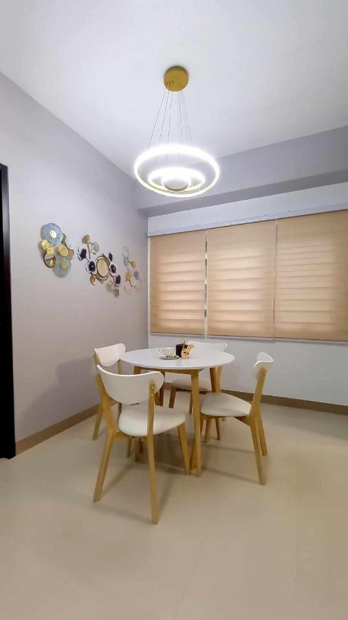 1Br With Extra Room At One Regis- Megaworld 바콜로드 외부 사진
